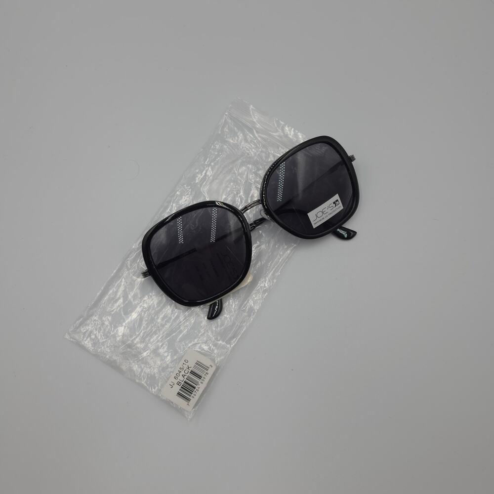 Joe's Jeans Oversized Square Sunglasses in Black